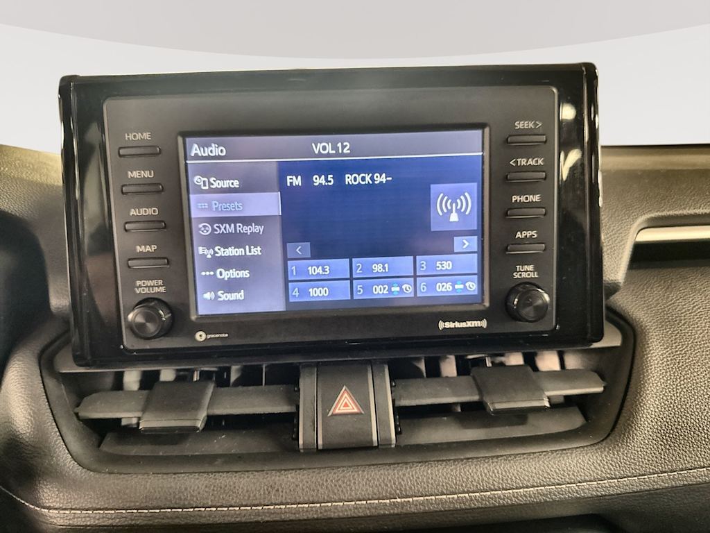 Thumbnail: 2021 Toyota RAV4 - 32