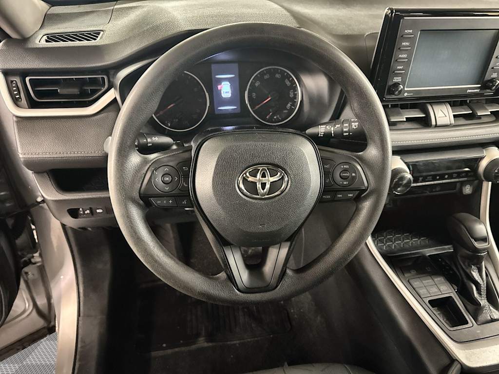 Thumbnail: 2021 Toyota RAV4 - 10