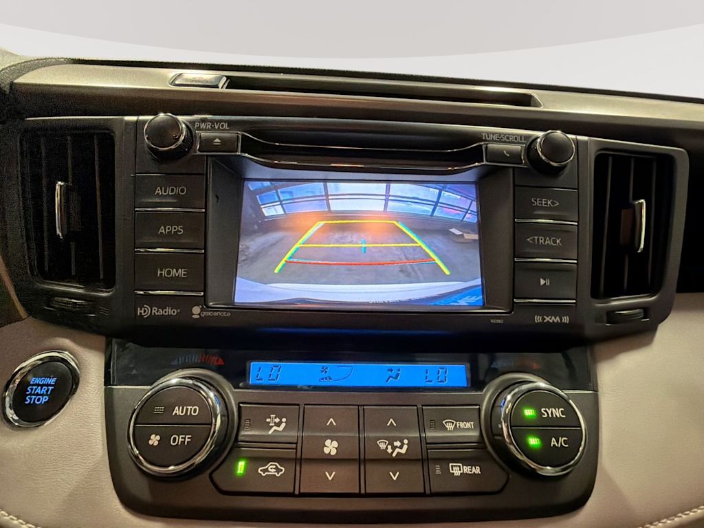 Thumbnail: 2018 Toyota RAV4 - 14