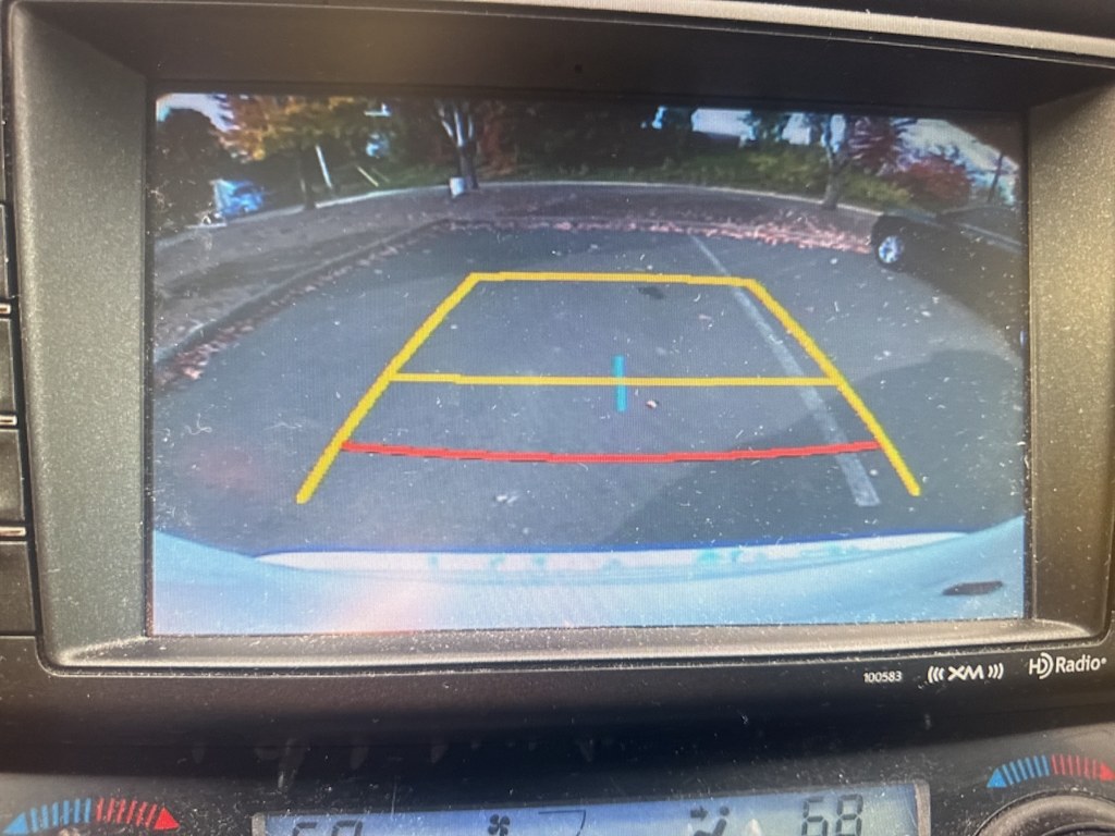 Thumbnail: 2018 Toyota RAV4 - 21