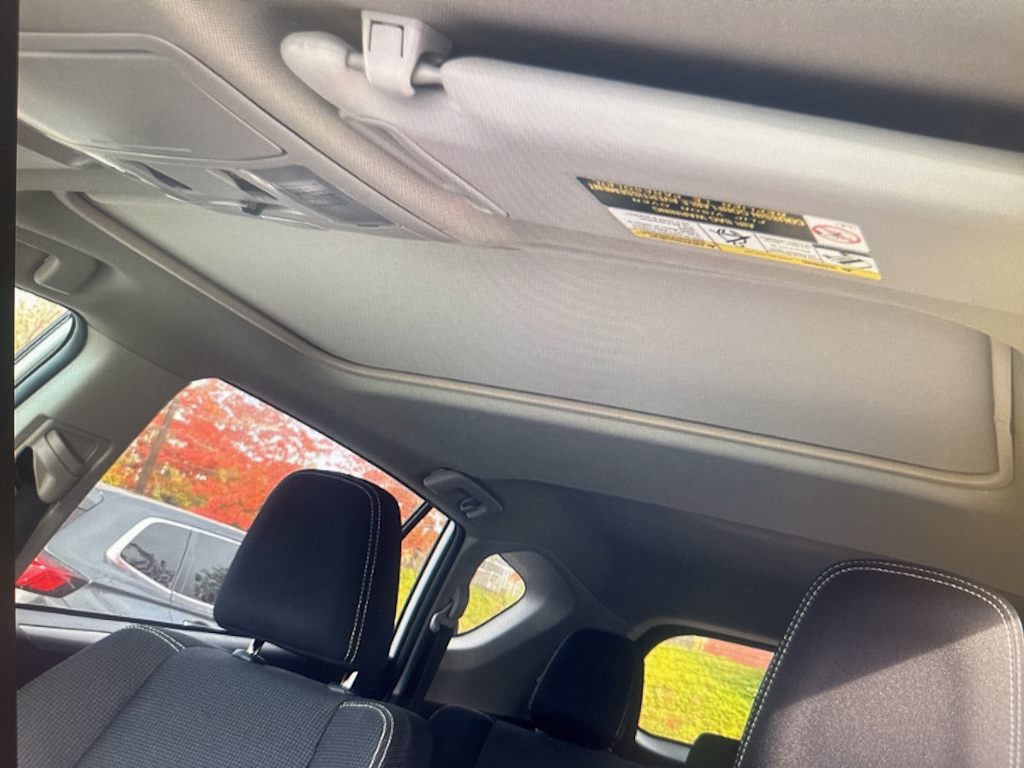 Thumbnail: 2018 Toyota RAV4 - 22