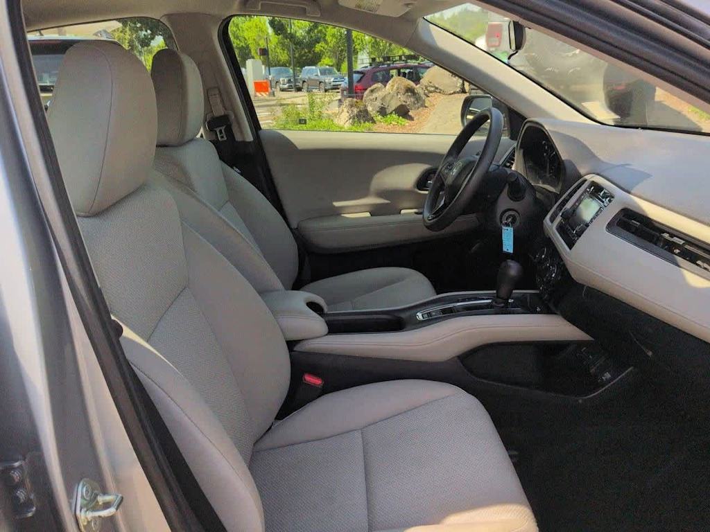 Thumbnail: 2017 Honda HR-V - 11