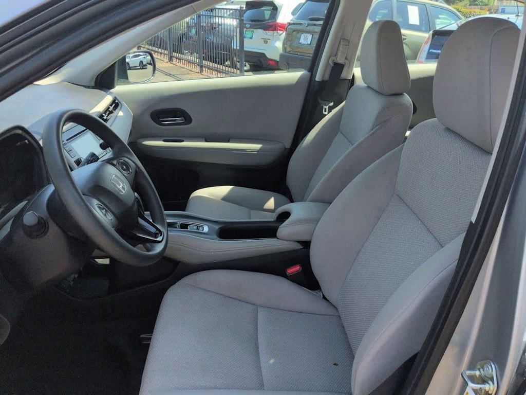 Thumbnail: 2017 Honda HR-V - 10