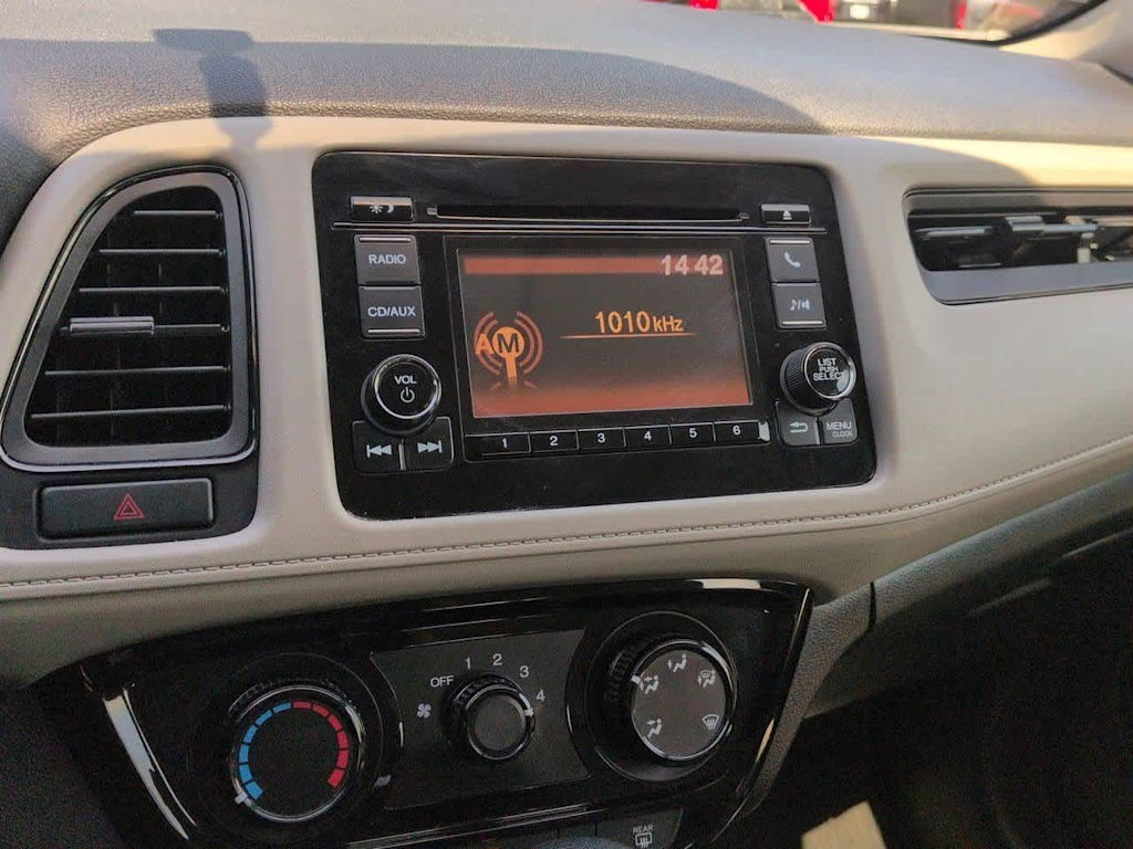 Thumbnail: 2017 Honda HR-V - 31