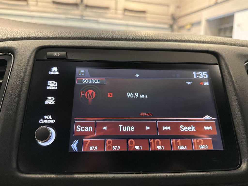 Thumbnail: 2019 Honda HR-V - 36