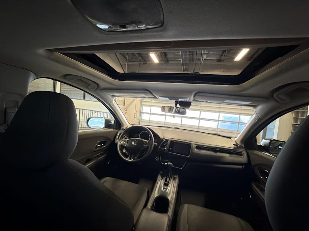 Thumbnail: 2019 Honda HR-V - 32