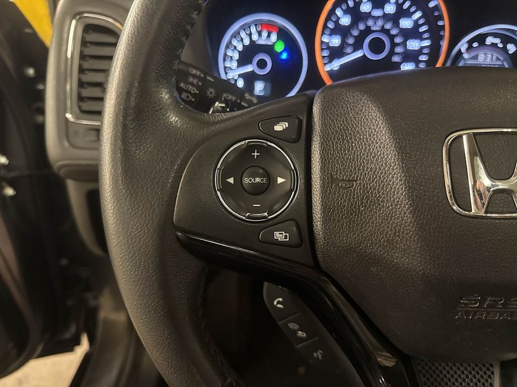 Thumbnail: 2017 Honda HR-V - 30