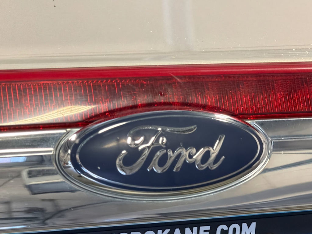 Thumbnail: 2010 Ford Fusion - 7
