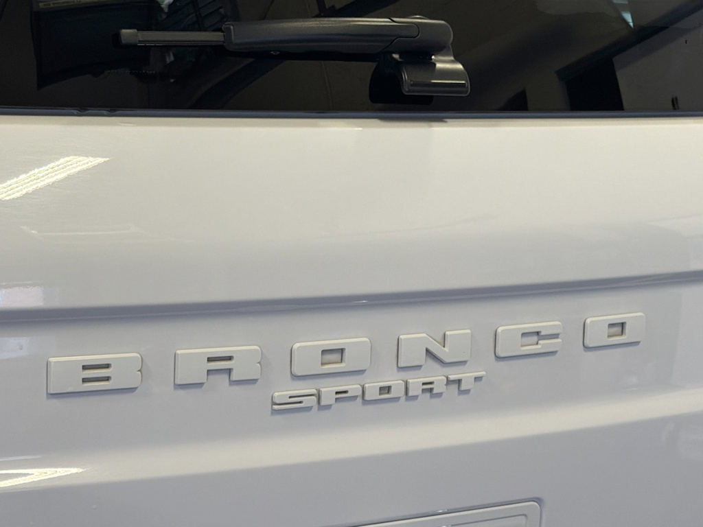 Thumbnail: 2025 Ford Bronco Sport - 4
