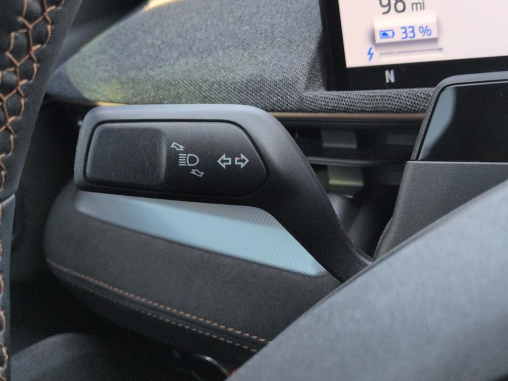 Thumbnail: 2022 Ford Mustang Mach-E - 31