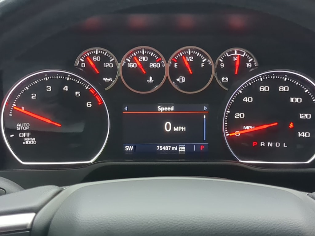 Thumbnail: 2021 Chevrolet Silverado 1500 - 17