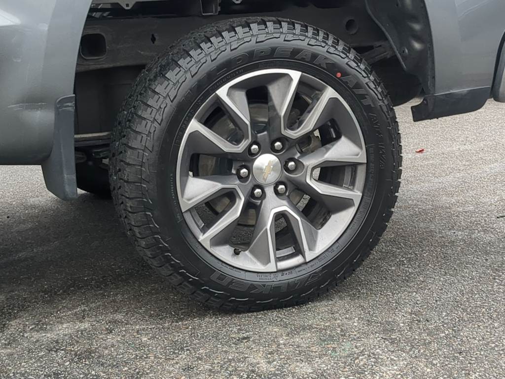 Thumbnail: 2021 Chevrolet Silverado 1500 - 8