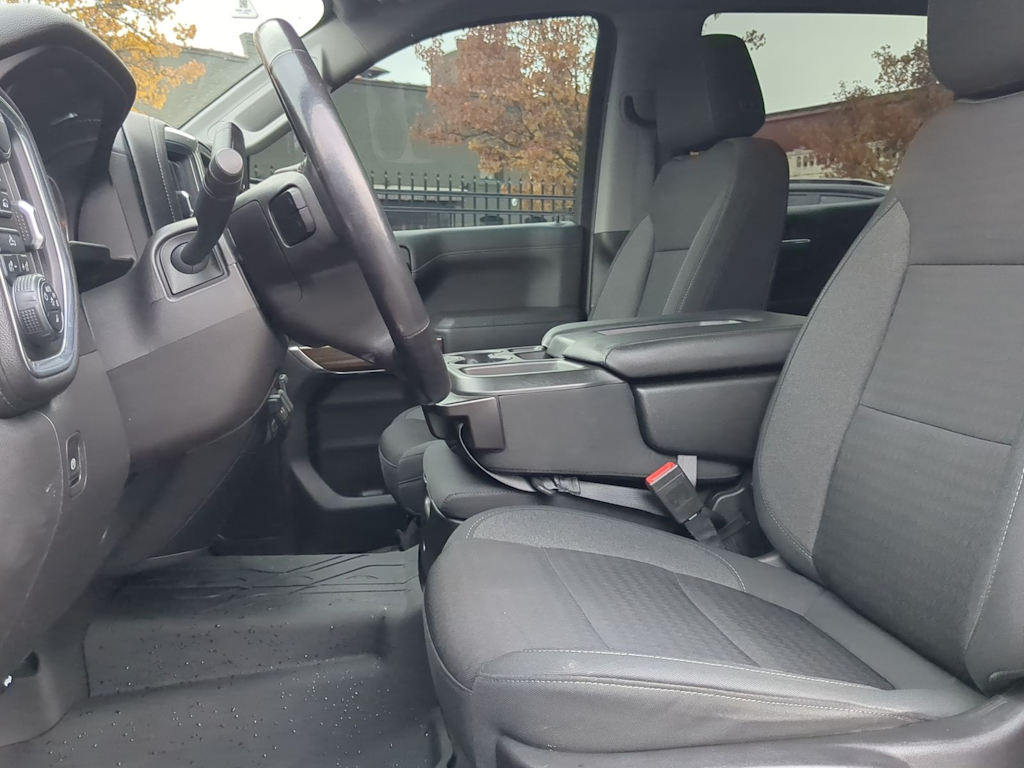 Thumbnail: 2021 Chevrolet Silverado 1500 - 11