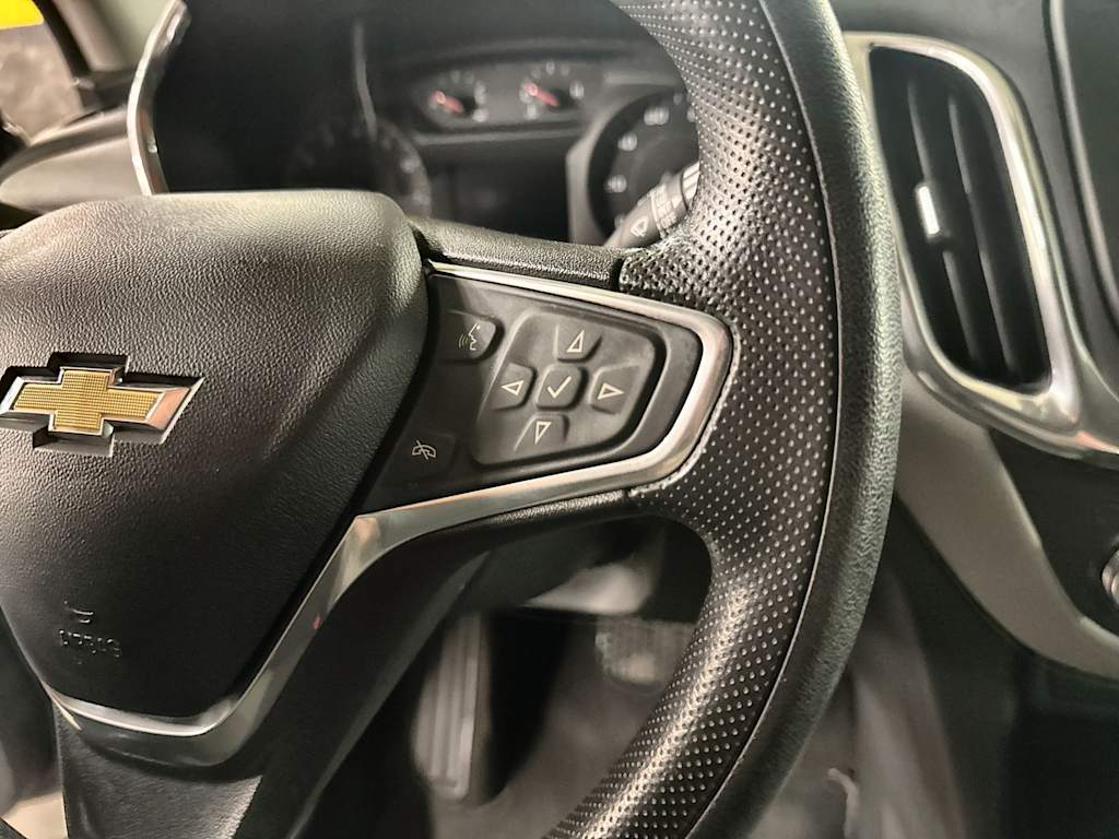 Thumbnail: 2019 Chevrolet Equinox - 31