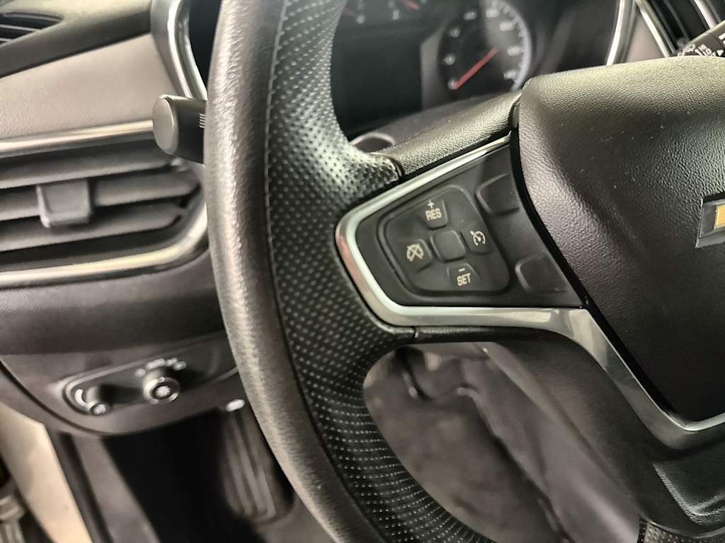 Thumbnail: 2019 Chevrolet Equinox - 30