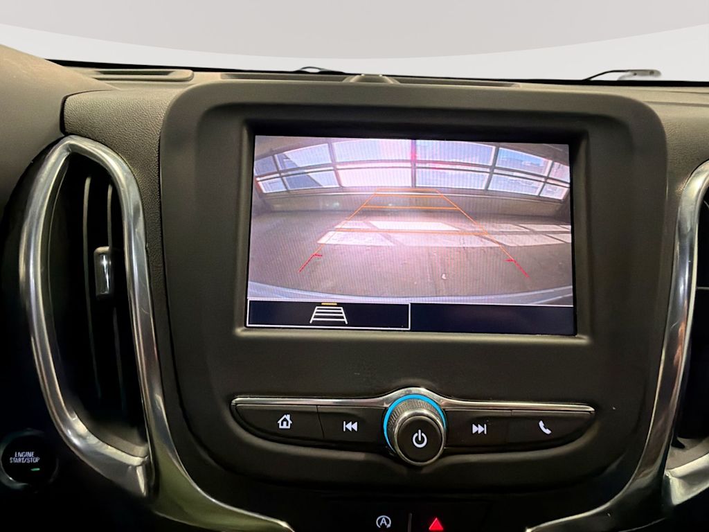 Thumbnail: 2022 Chevrolet Equinox - 15