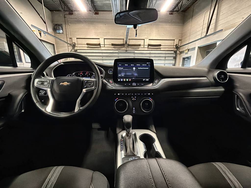 Thumbnail: 2025 Chevrolet Blazer - 2