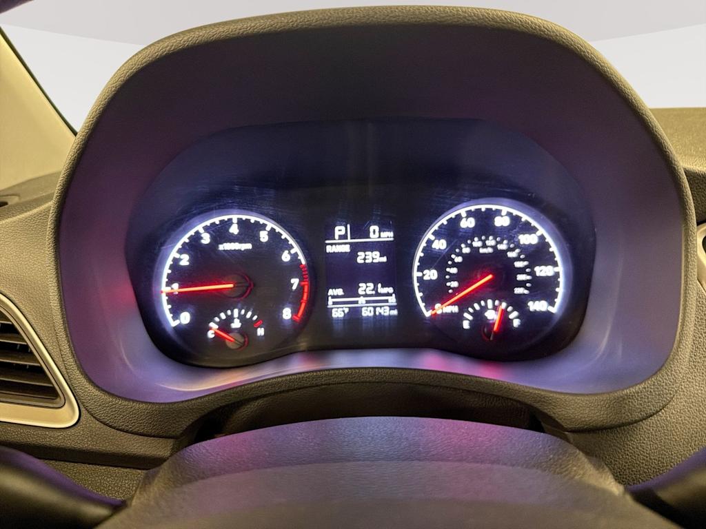 Thumbnail: 2021 Hyundai Accent - 25