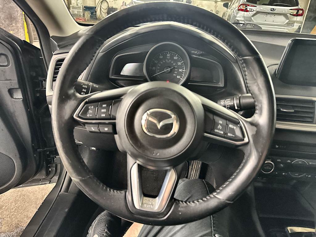 Thumbnail: 2018 Mazda Mazda3 - 8