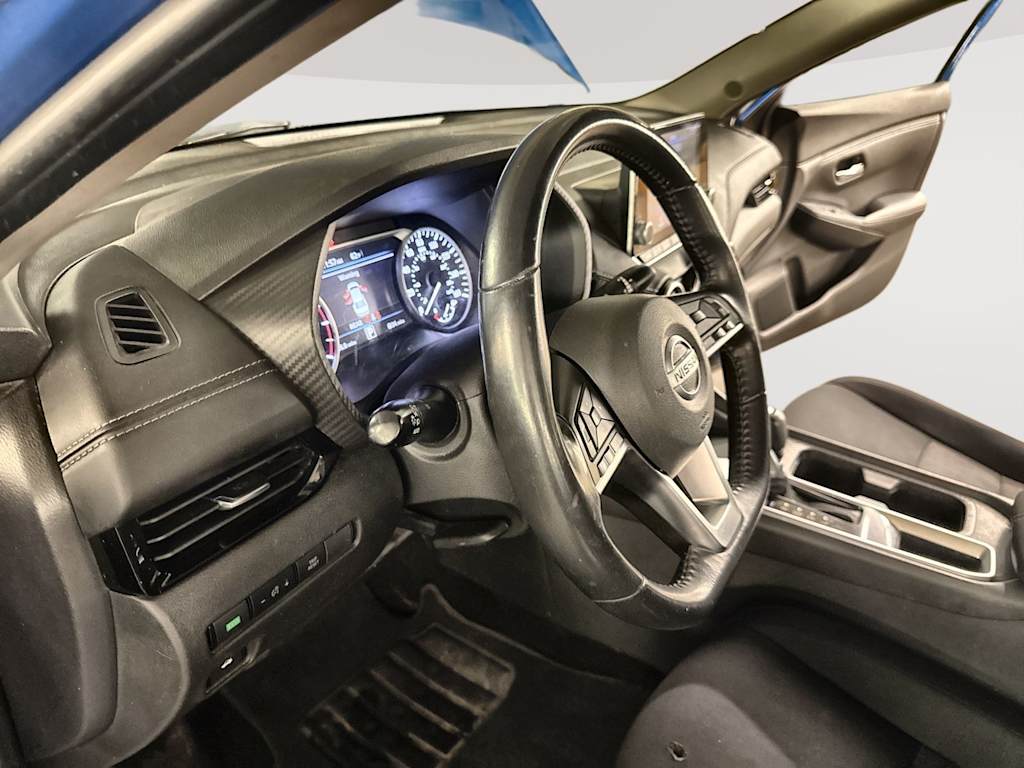 Thumbnail: 2022 Nissan Sentra - 12