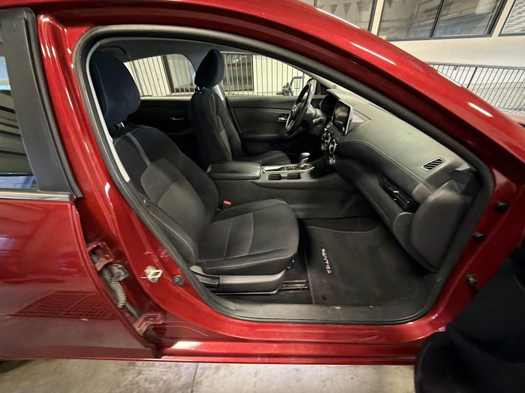 Thumbnail: 2020 Nissan Sentra - 12