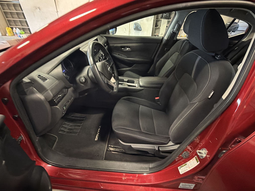 Thumbnail: 2020 Nissan Sentra - 11