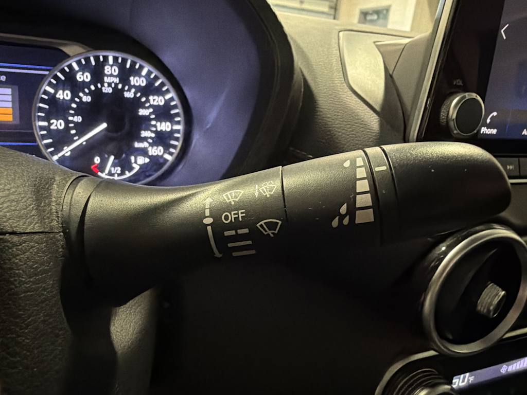 Thumbnail: 2020 Nissan Sentra - 16