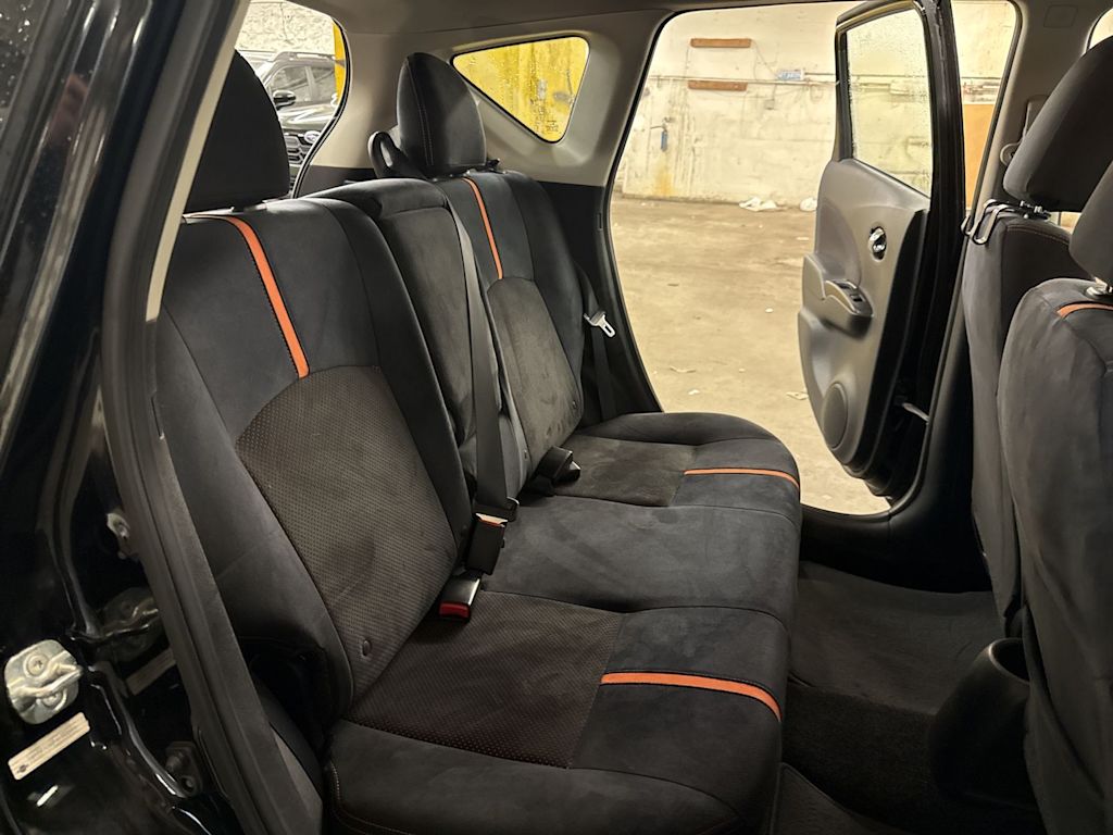 Thumbnail: 2018 Nissan Versa Note - 27