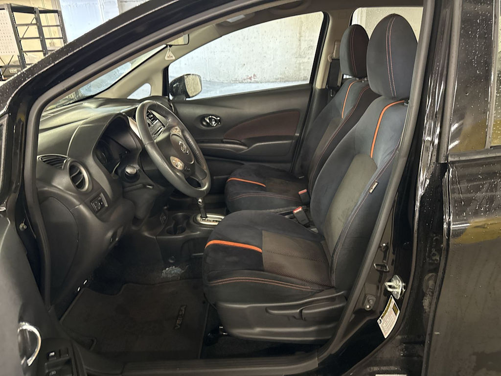 Thumbnail: 2018 Nissan Versa Note - 8