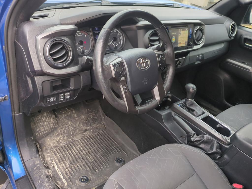 Thumbnail: 2017 Toyota Tacoma - 2