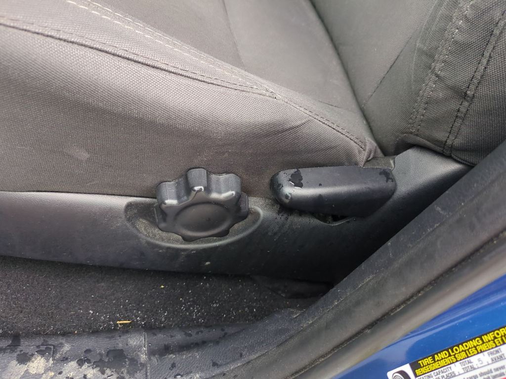 Thumbnail: 2017 Toyota Tacoma - 27