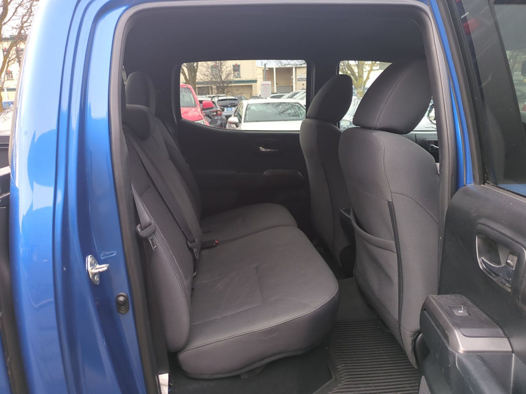 Thumbnail: 2017 Toyota Tacoma - 29