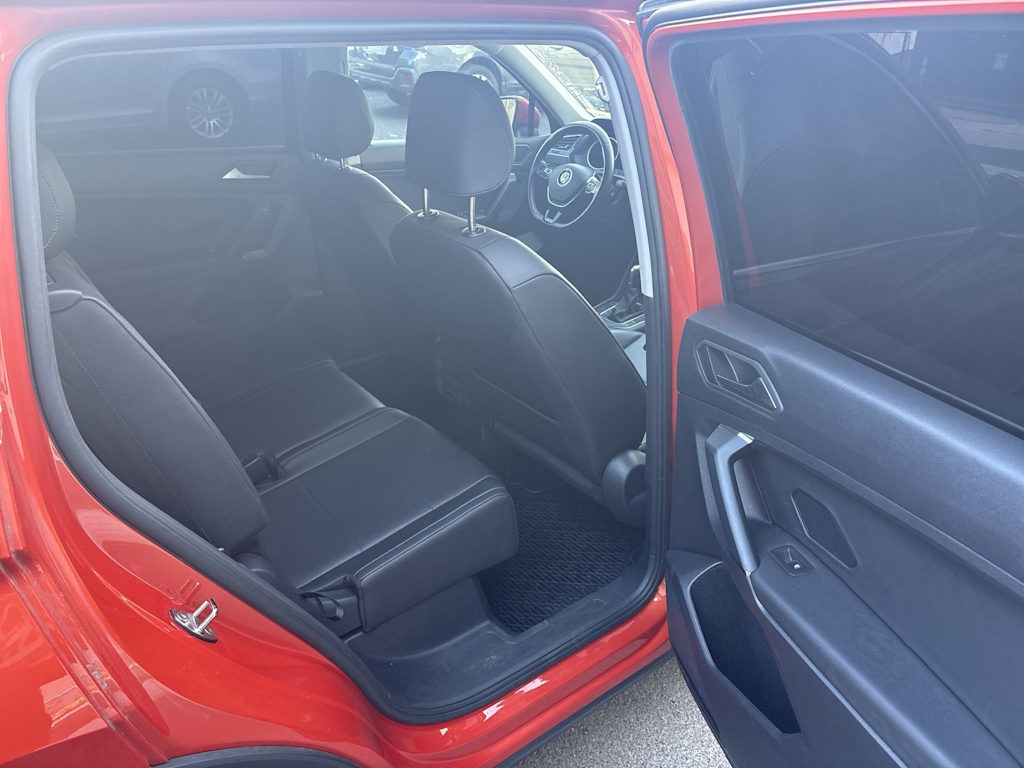 Thumbnail: 2019 Volkswagen Tiguan - 28