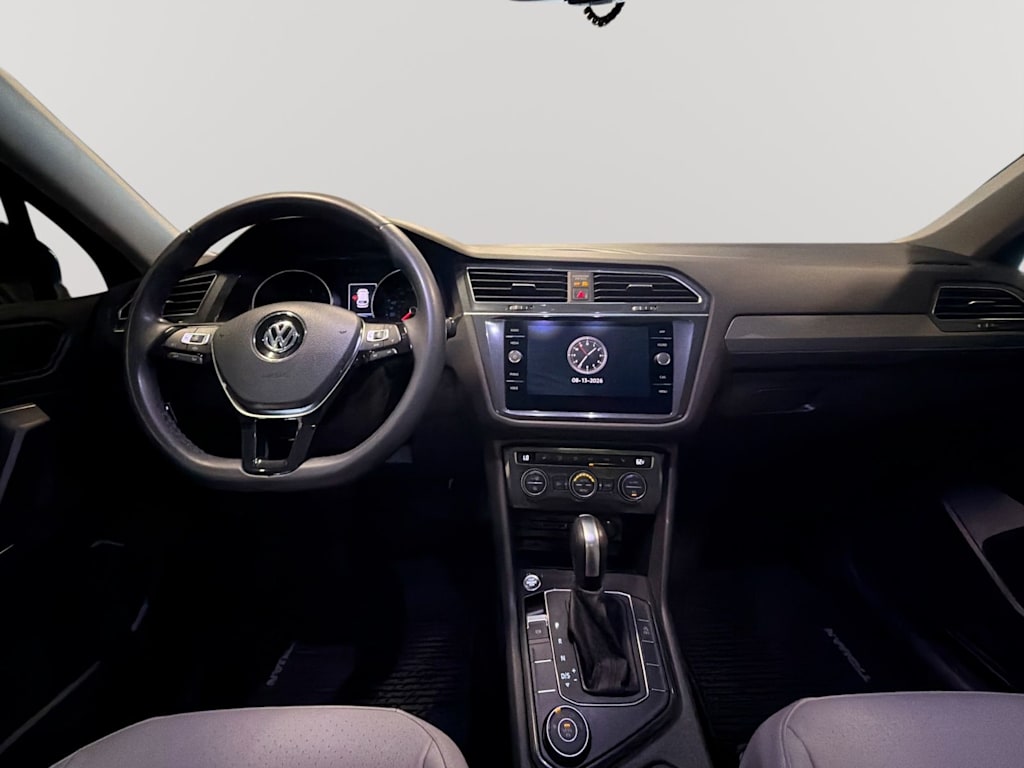 Thumbnail: 2020 Volkswagen Tiguan - 2