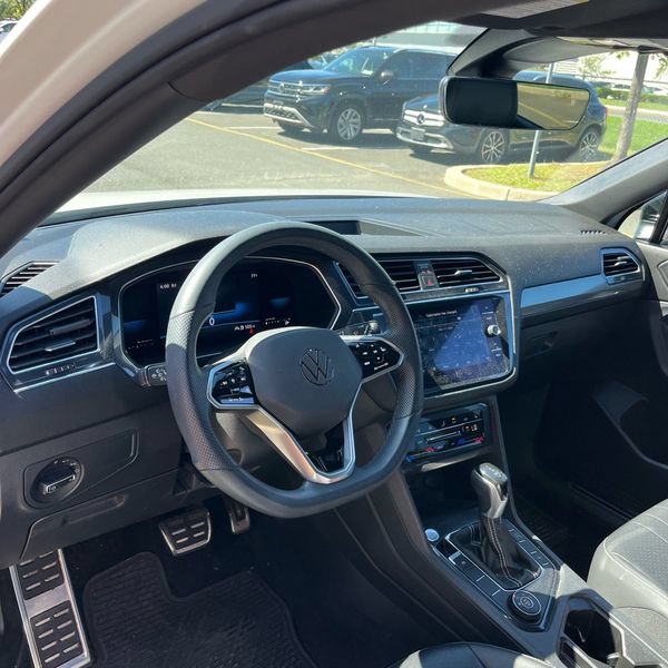 Thumbnail: 2022 Volkswagen Tiguan - 2