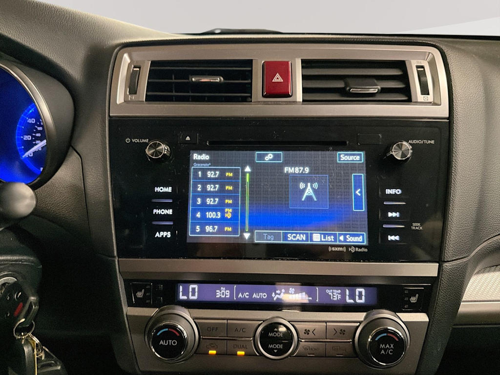 Thumbnail: 2015 Subaru Legacy - 30