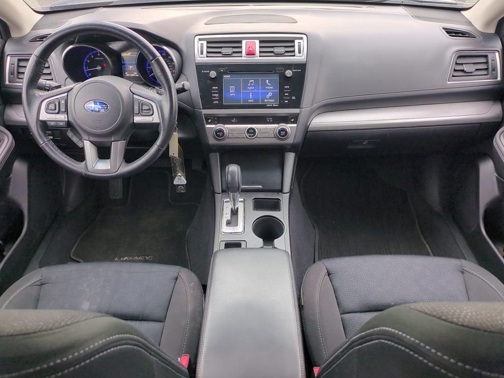 Thumbnail: 2017 Subaru Legacy - 10