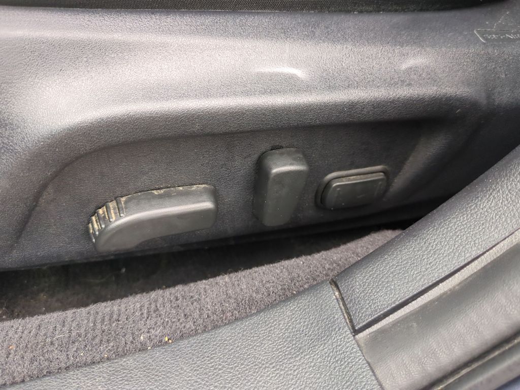 Thumbnail: 2017 Subaru Legacy - 26