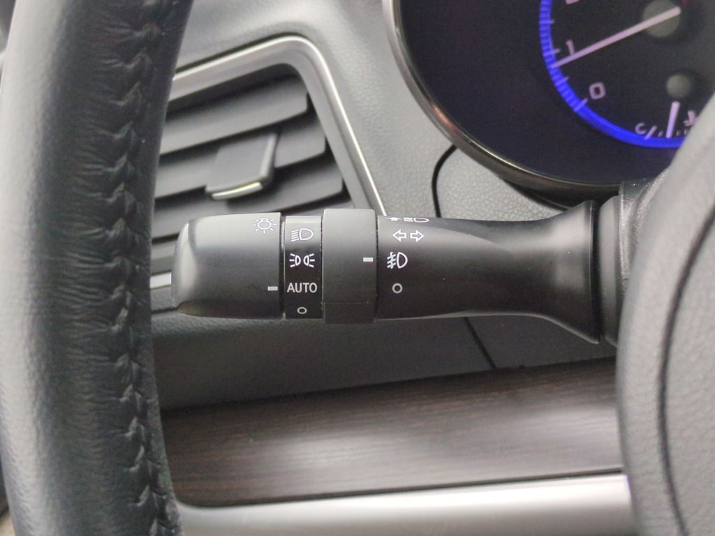 Thumbnail: 2015 Subaru Legacy - 16