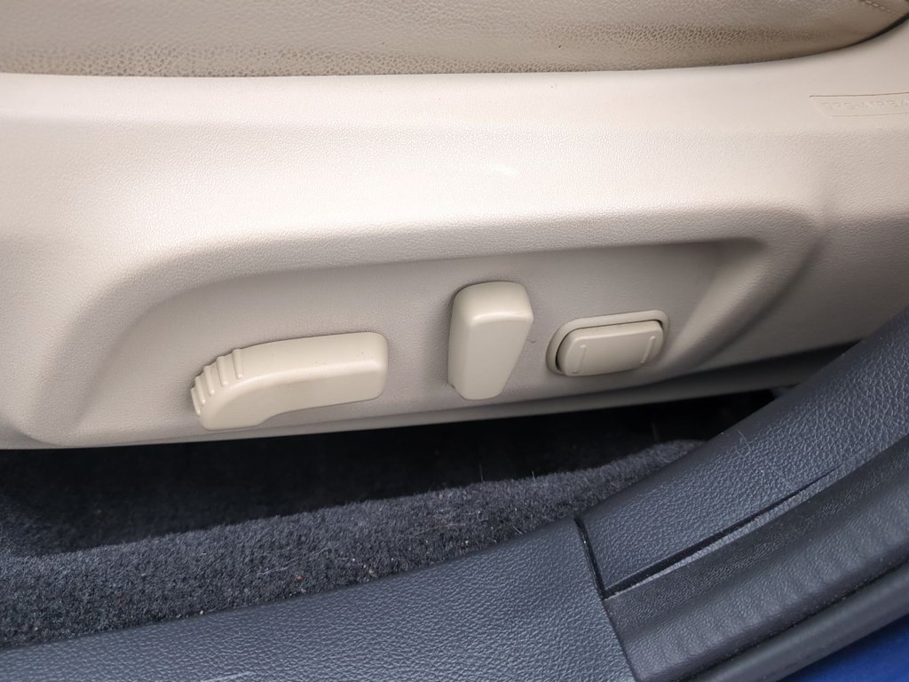 Thumbnail: 2015 Subaru Legacy - 26