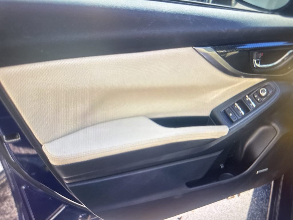 Thumbnail: 2017 Subaru Impreza - 16