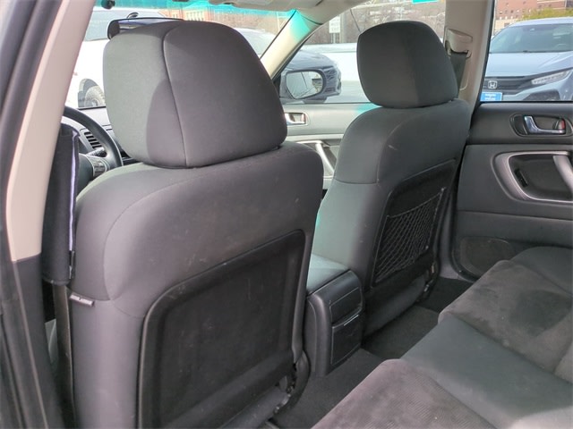 2009 Subaru Outback  13