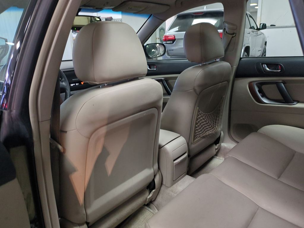 Thumbnail: 2005 Subaru Outback - 13