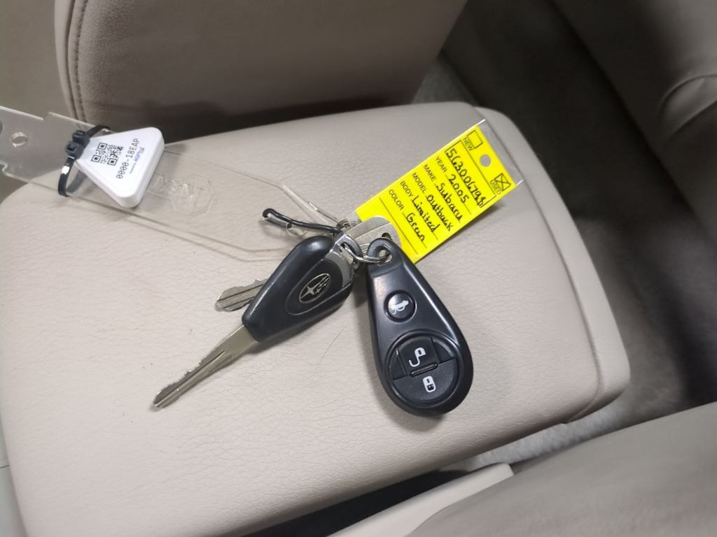 Thumbnail: 2005 Subaru Outback - 19