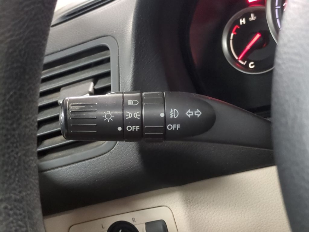 Thumbnail: 2005 Subaru Outback - 32