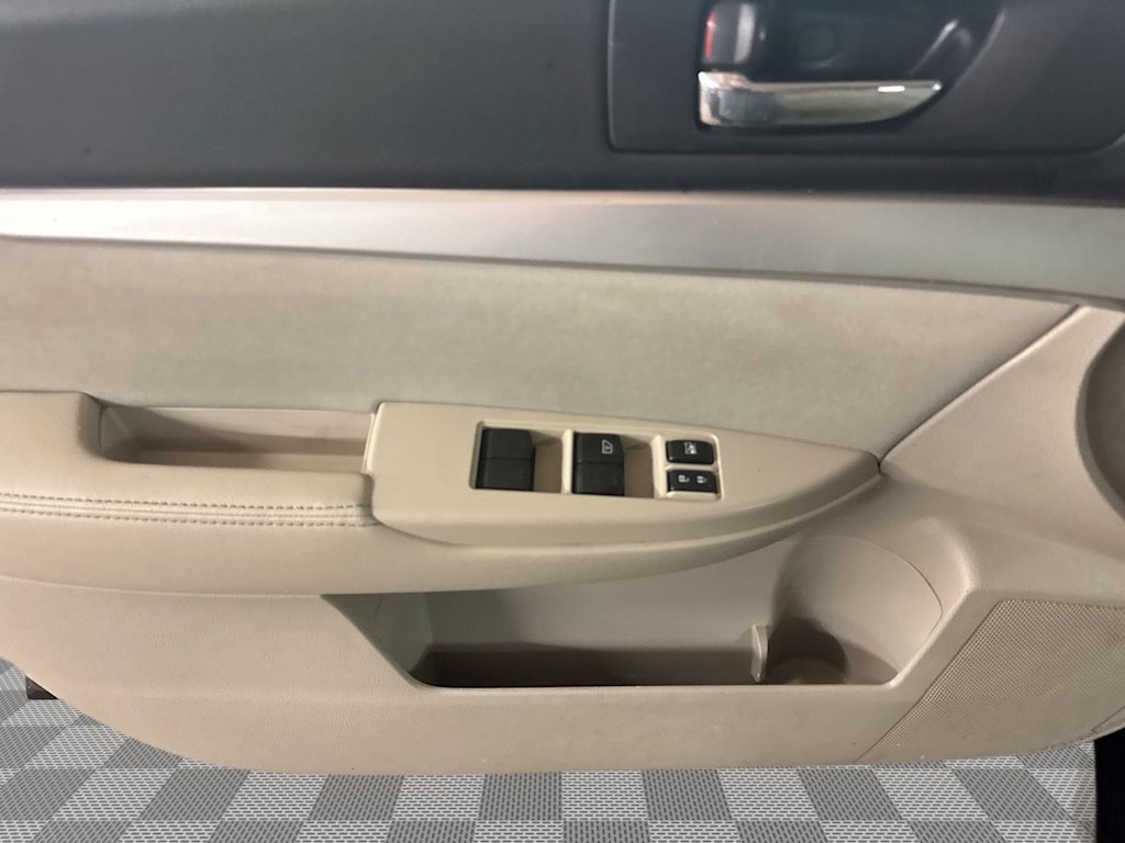 Thumbnail: 2012 Subaru Outback - 27