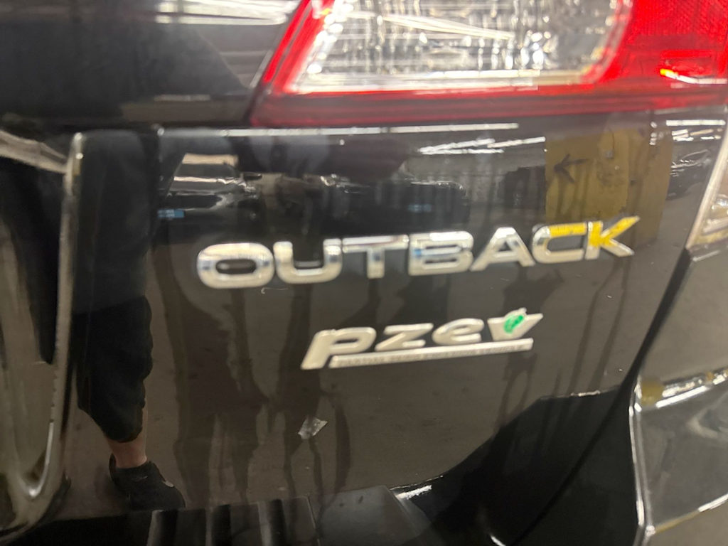Thumbnail: 2012 Subaru Outback - 26