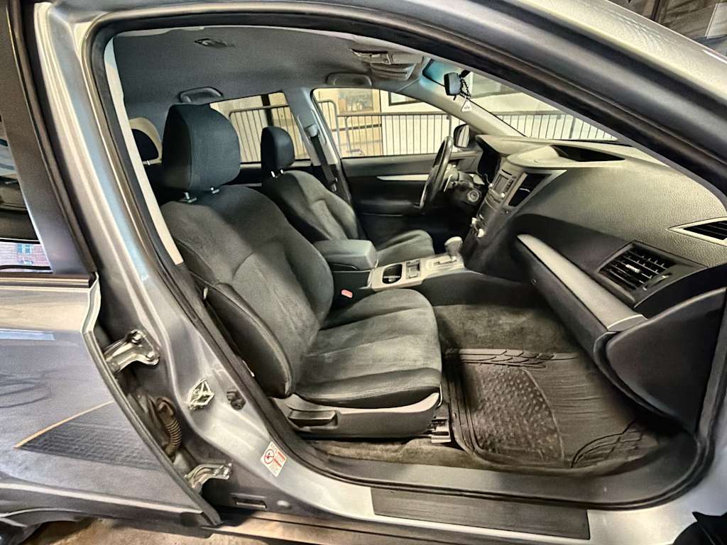 Thumbnail: 2014 Subaru Outback - 12