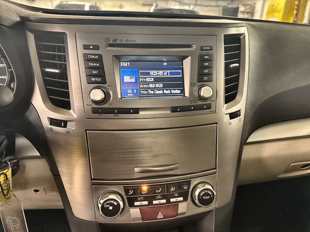 Thumbnail: 2014 Subaru Outback - 34