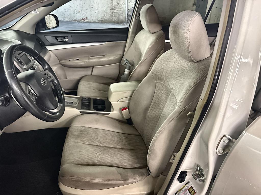 Thumbnail: 2014 Subaru Outback - 12